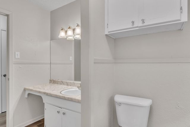 1000 Nelwyn Ave, Gladewater, TX 75647