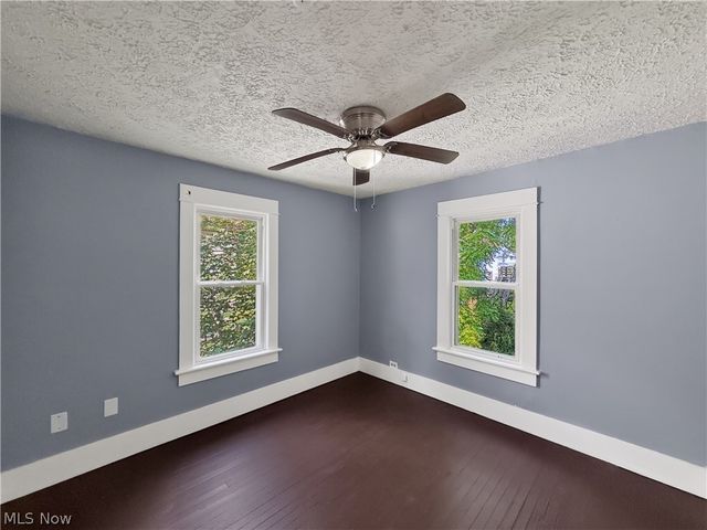 513 Rentschler Street, Akron, OH 44304