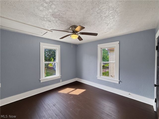 513 Rentschler Street, Akron, OH 44304