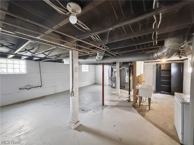 513 Rentschler Street, Akron, OH 44304