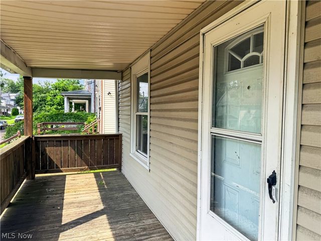 513 Rentschler Street, Akron, OH 44304