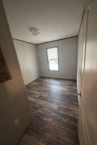 114 Plantation Drive, Gun Barrel City, TX 75156