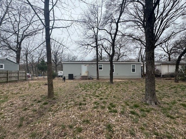 114 Plantation Drive, Gun Barrel City, TX 75156