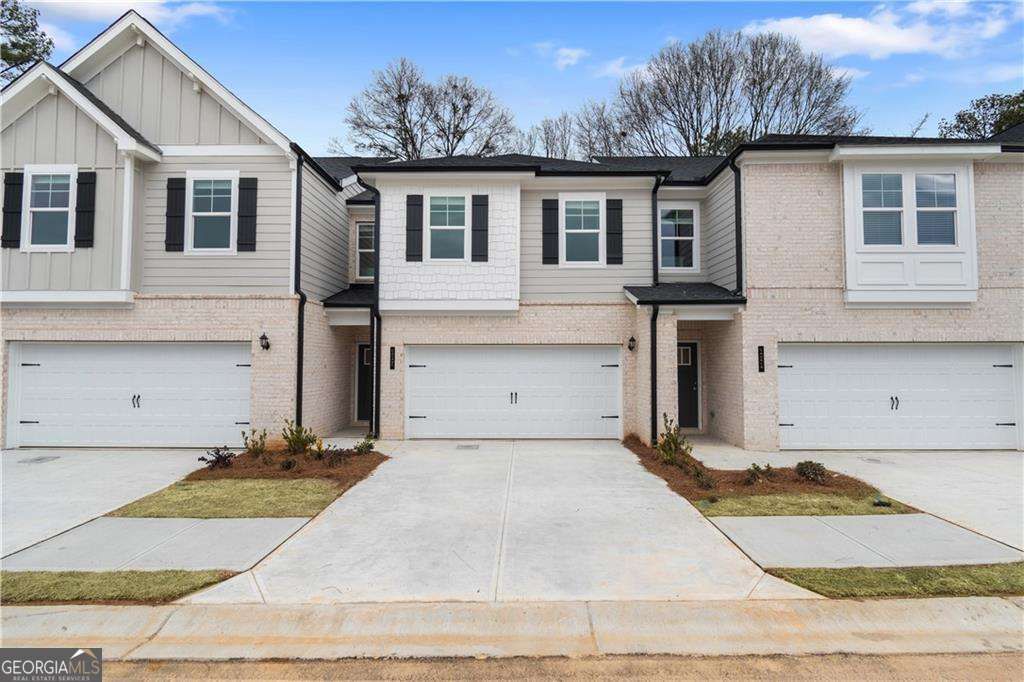 667 Treasure Drive, Stockbridge, GA 30281