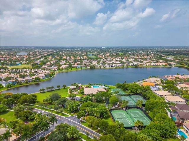 16534 SW 19th St, Miramar, FL 33027