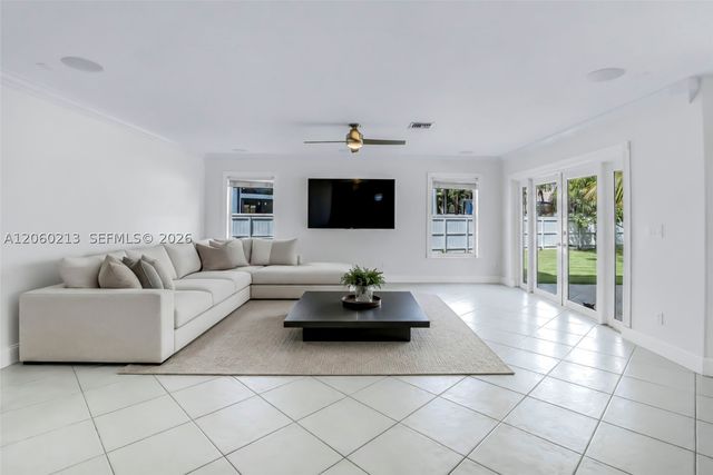 16534 SW 19th St, Miramar, FL 33027