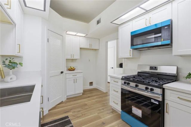 4900 N Grand 103, Covina, CA 91724