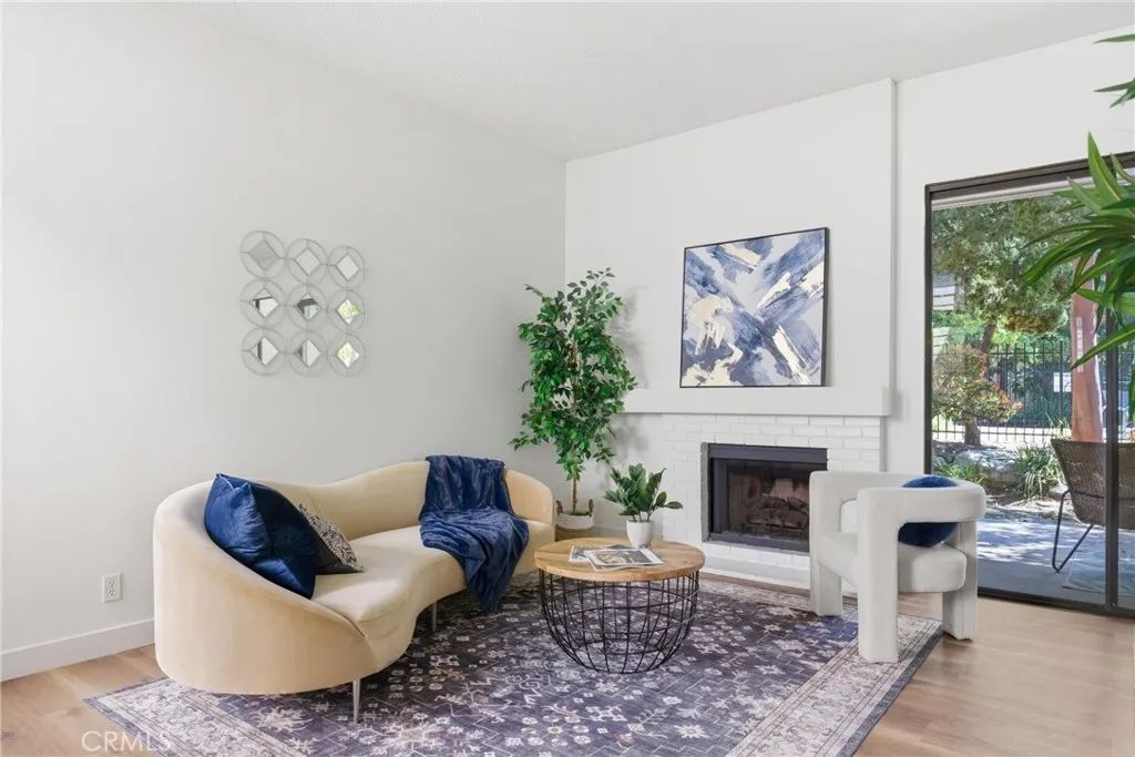 4900 N Grand 103, Covina, CA 91724
