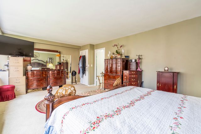 850 N Dewitt Place 9AC, Chicago, IL 60611