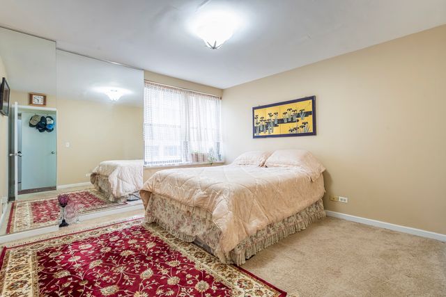 850 N Dewitt Place 9AC, Chicago, IL 60611