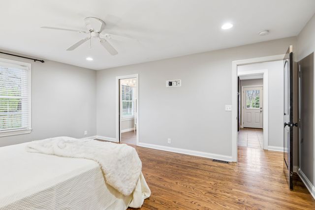 9021 Forest Lawn Dr, Brentwood, TN 37027