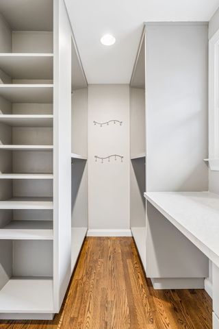 9021 Forest Lawn Dr, Brentwood, TN 37027