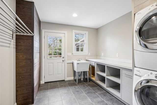 9021 Forest Lawn Dr, Brentwood, TN 37027