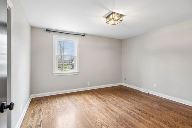 9021 Forest Lawn Dr, Brentwood, TN 37027