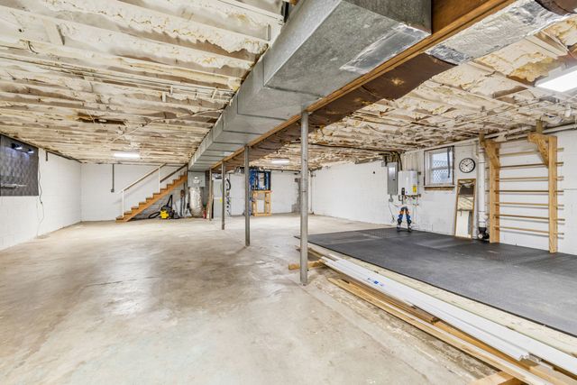 9021 Forest Lawn Dr, Brentwood, TN 37027