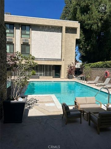 11640 Woodbridge Street 205, Studio City, CA 91604