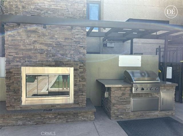 11640 Woodbridge Street 205, Studio City, CA 91604