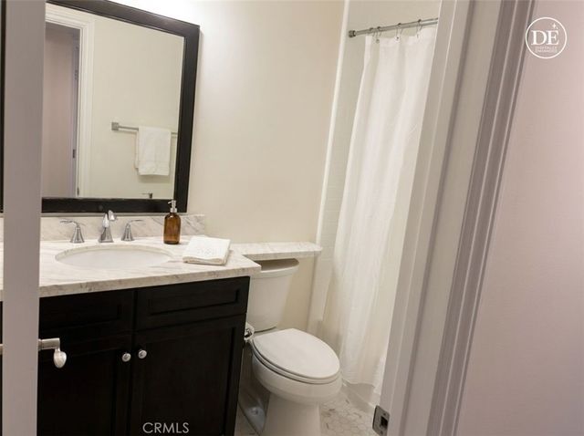 11640 Woodbridge Street 205, Studio City, CA 91604