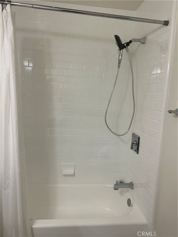 11640 Woodbridge Street 205, Studio City, CA 91604