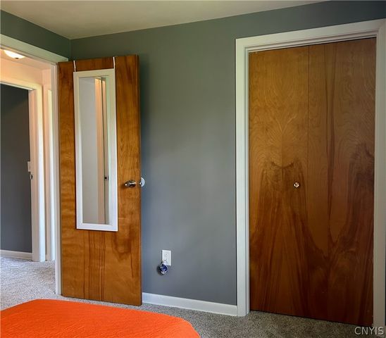 8 Parkwood Circle, Cortland, NY 13045