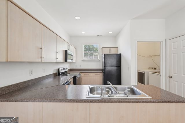 2596 Bates Street SE, Smyrna, GA 30080