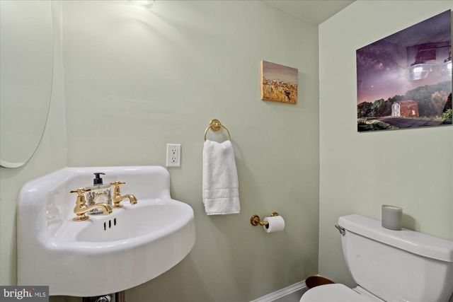204 ELM ST, Alexandria, VA 22301