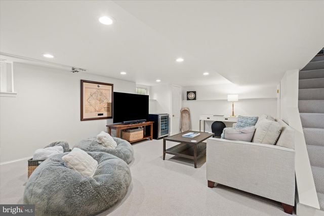 204 ELM ST, Alexandria, VA 22301