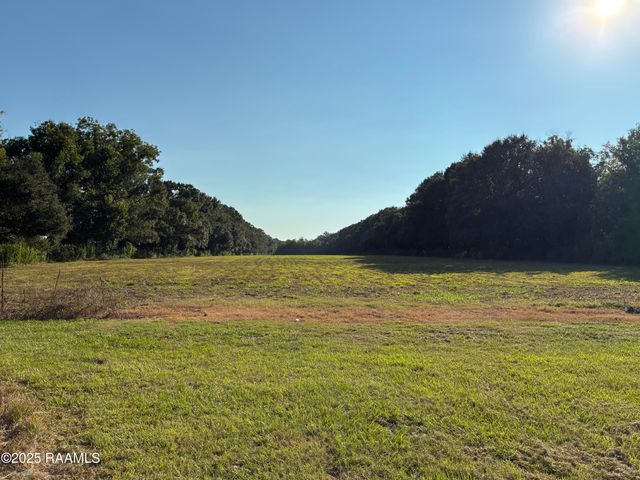 4444 Main Highway, Breaux Bridge, LA 70517