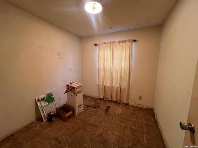 7438 Brook Valley, San Antonio, TX 78242