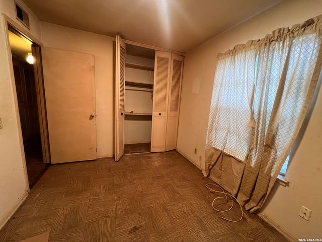 7438 Brook Valley, San Antonio, TX 78242