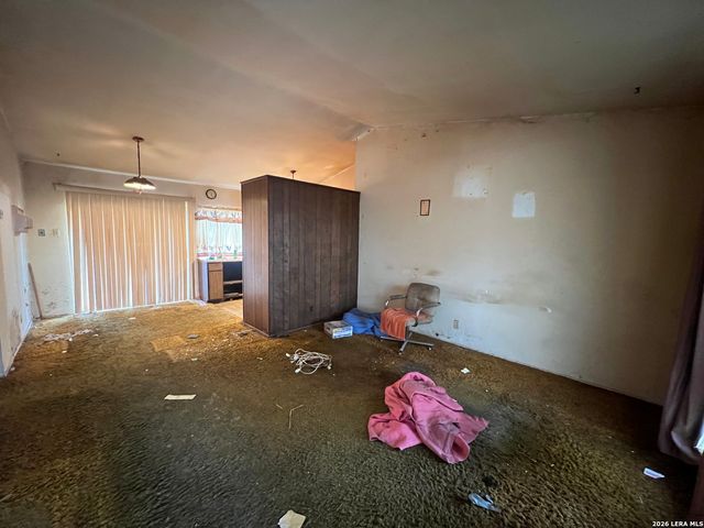 7438 Brook Valley, San Antonio, TX 78242