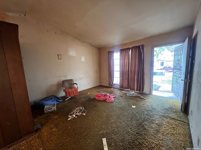 7438 Brook Valley, San Antonio, TX 78242