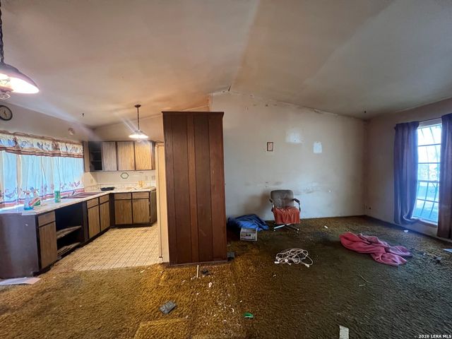 7438 Brook Valley, San Antonio, TX 78242