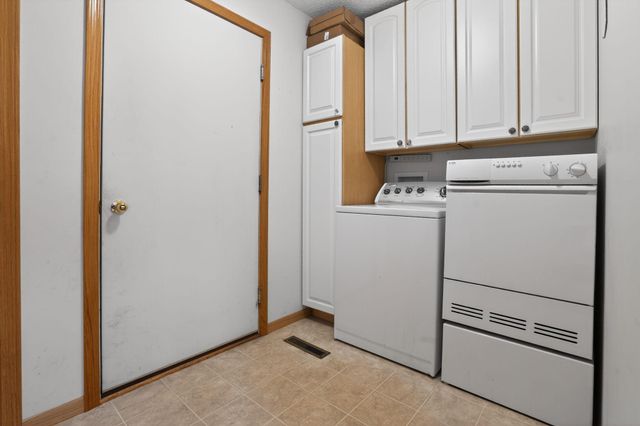 13310 Glenhaven Court, Apple Valley, MN 55124