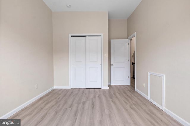 18 E SOUTH ST, York, PA 17401