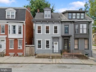 18 E SOUTH ST, York, PA 17401