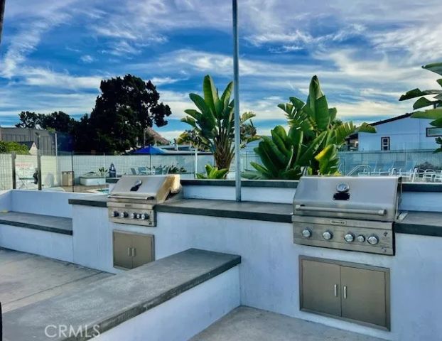 69 Saratoga, Newport Beach, CA 92660