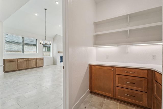 25926 N Outrider Banks, Montgomery, TX 77316