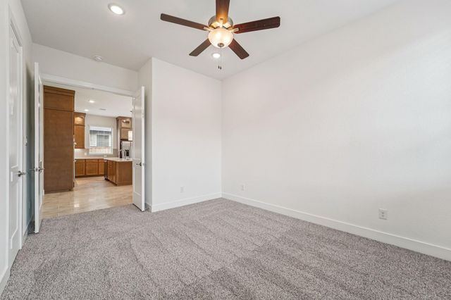 25926 N Outrider Banks, Montgomery, TX 77316