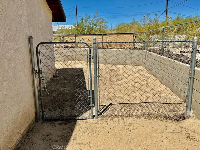 73624 Sunnyvale, 29 Palms, CA 92277