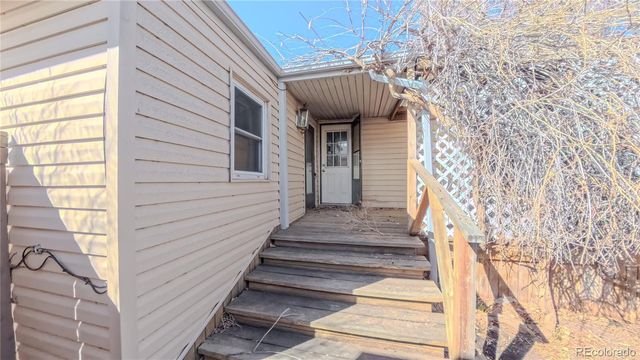 10 & 11 Royal M H Park, Byers, CO 80103