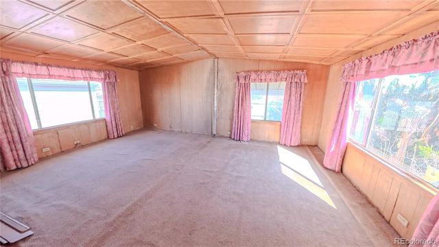 10 & 11 Royal M H Park, Byers, CO 80103