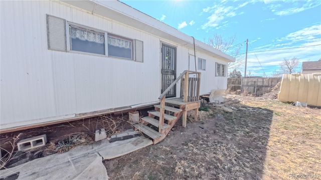 10 & 11 Royal M H Park, Byers, CO 80103