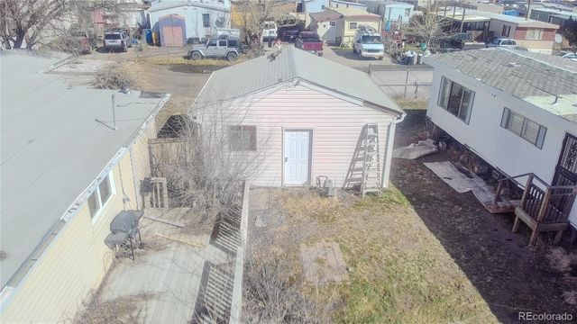 10 & 11 Royal M H Park, Byers, CO 80103