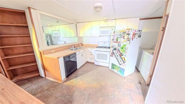 10 & 11 Royal M H Park, Byers, CO 80103