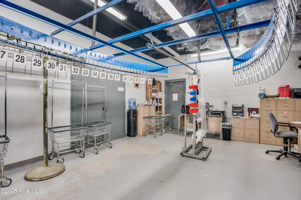 Image 30 of property listing at 4314 Henderson Drive, Jacksonville, NC 28546