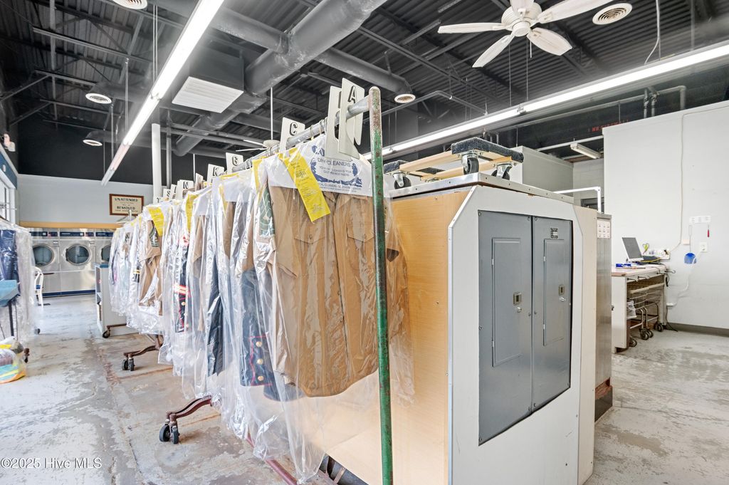 Image 45 of property listing at 4314 Henderson Drive, Jacksonville, NC 28546