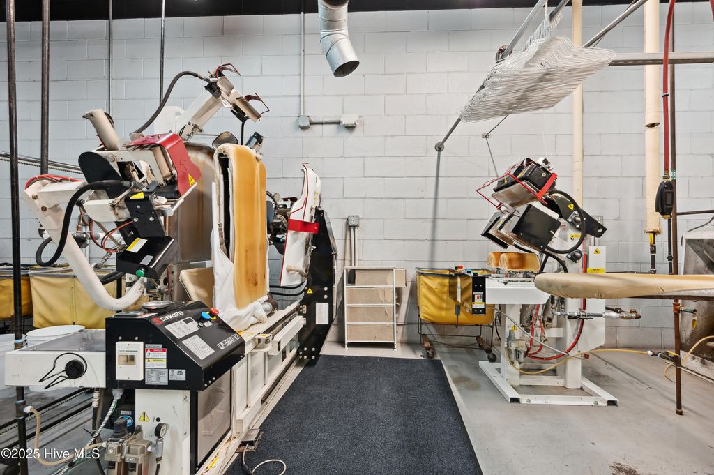 Image 51 of property listing at 4314 Henderson Drive, Jacksonville, NC 28546