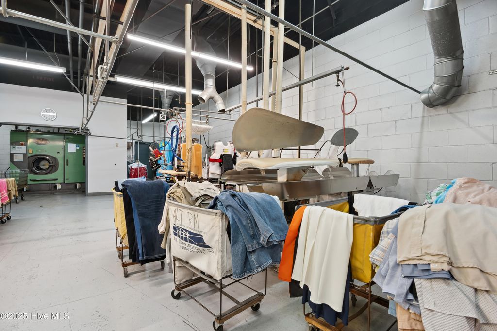 Image 54 of property listing at 4314 Henderson Drive, Jacksonville, NC 28546