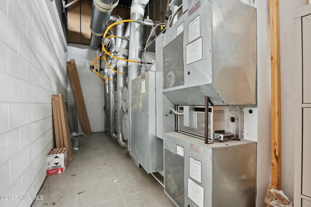 Image 62 of property listing at 4314 Henderson Drive, Jacksonville, NC 28546